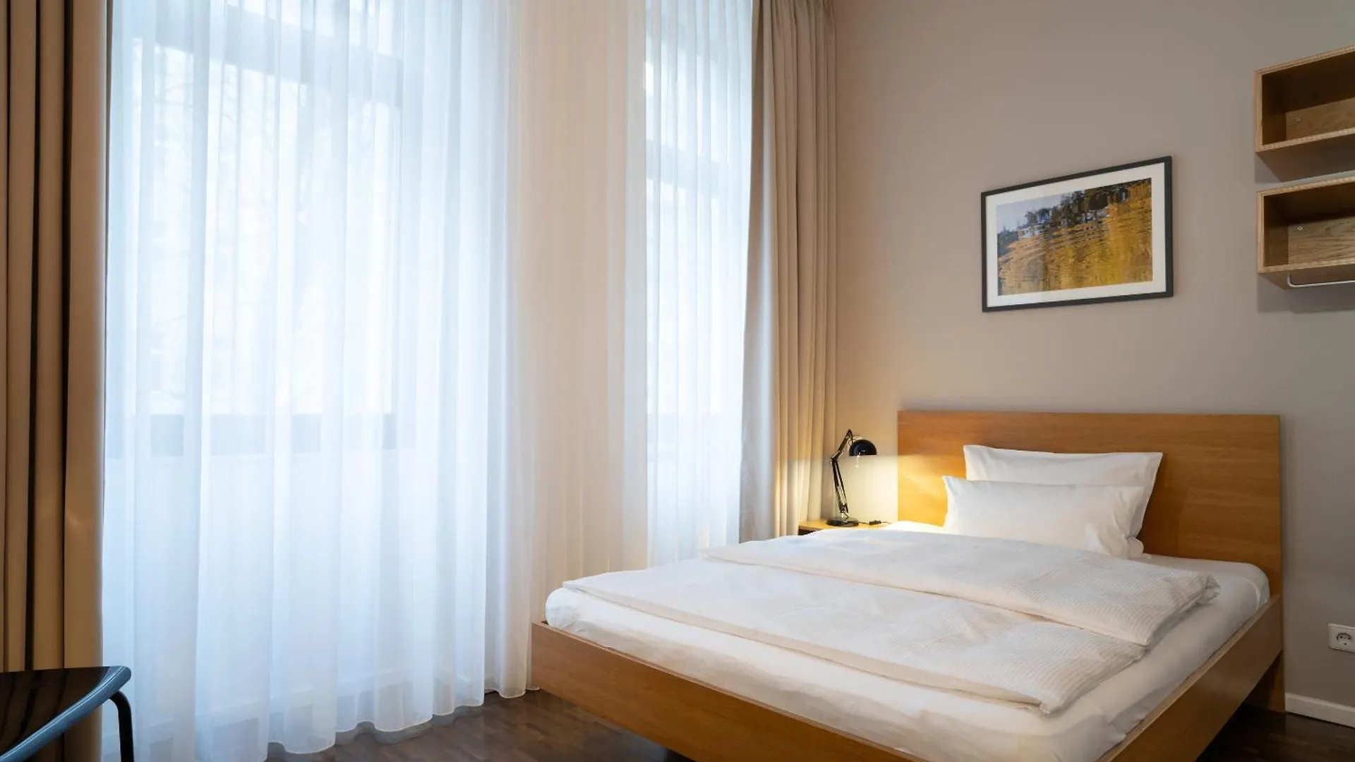 Hotel Johann Berlin 3*,